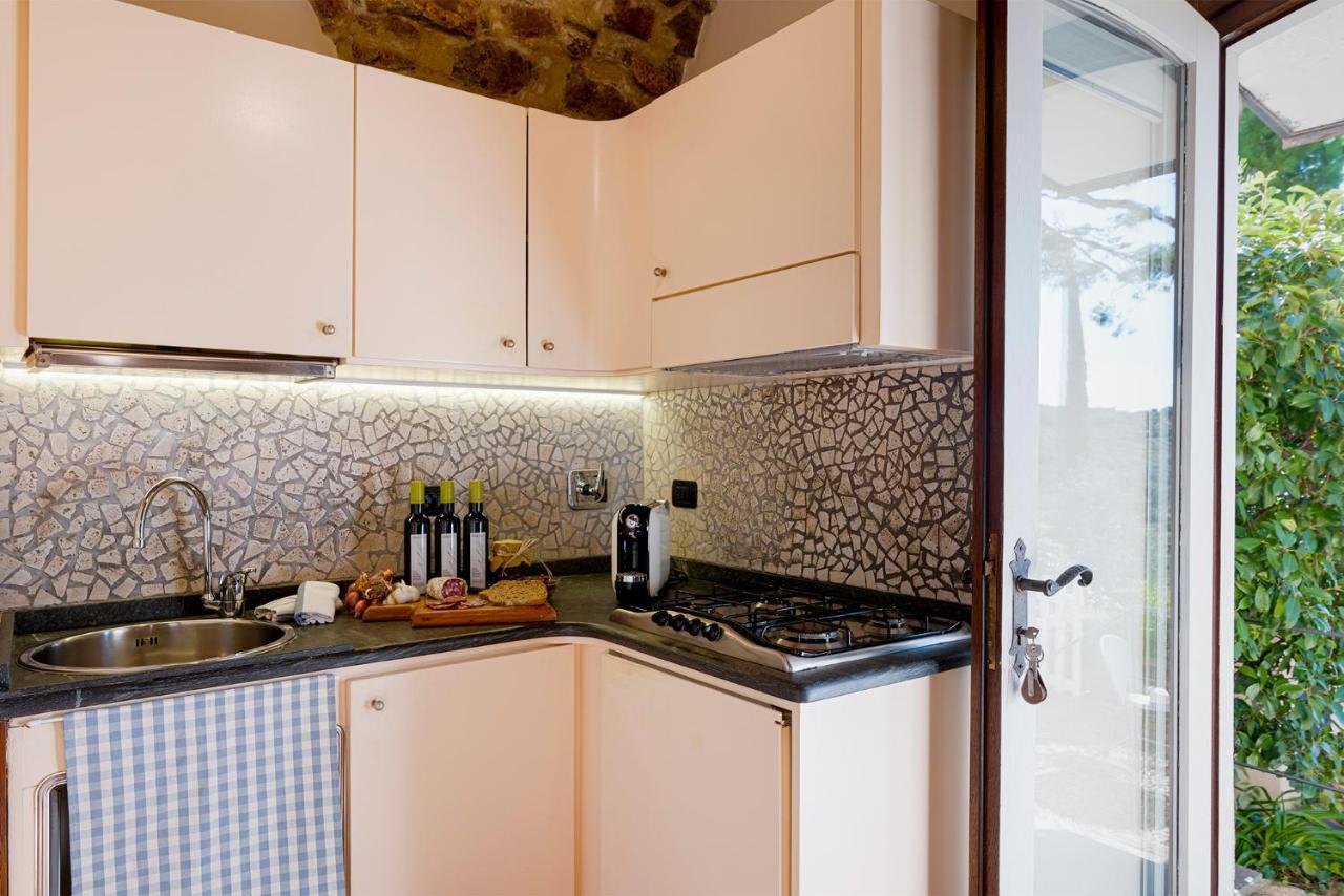 אימפריה Uliveto Saglietto Agriturismo A Poggi Apartments מראה חיצוני תמונה