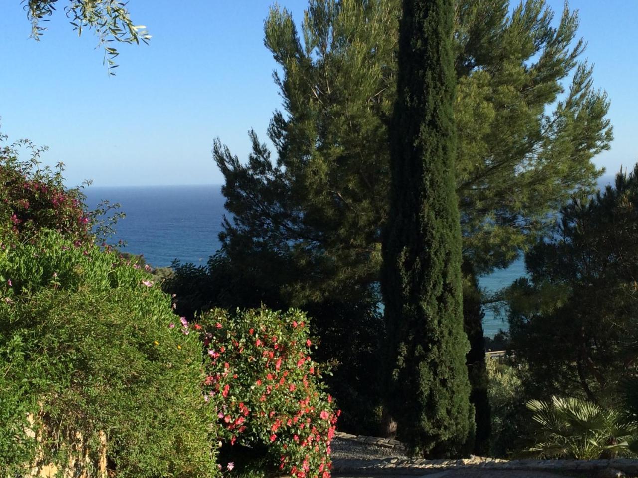 אימפריה Uliveto Saglietto Agriturismo A Poggi Apartments מראה חיצוני תמונה