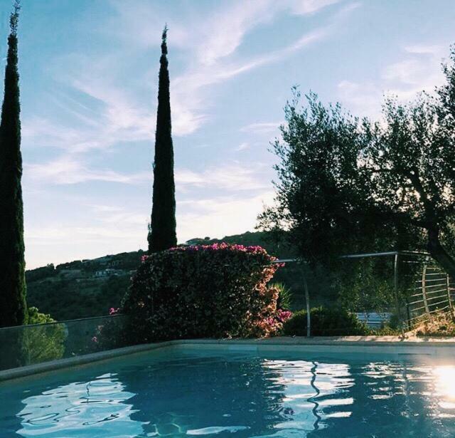 אימפריה Uliveto Saglietto Agriturismo A Poggi Apartments מראה חיצוני תמונה